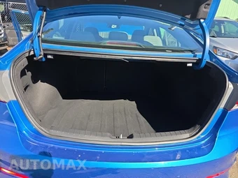 2018 Hyundai Elantra SEL Sedan - miniatura 19
