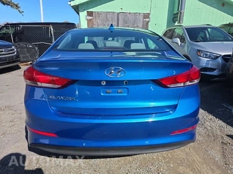 2018 Hyundai Elantra SEL Sedan - miniatura 5