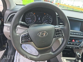 2018 Hyundai Elantra SEL Sedan - miniatura 10
