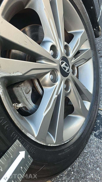 2018 Hyundai Elantra SEL Sedan - miniatura 30