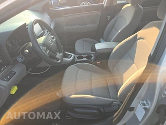 2018 Hyundai Elantra SEL Sedan – miniatura 7