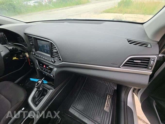2018 Hyundai Elantra SEL Sedan – miniatura 16