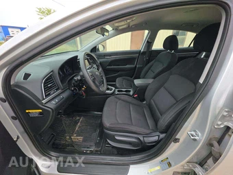 2018 Hyundai Elantra SEL Sedan – miniatura 3