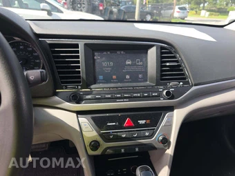2018 Hyundai Elantra SEL Sedan – miniatura 10