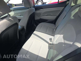 2018 Hyundai Elantra SEL Sedan – miniatura 13