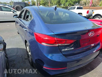 2018 Hyundai Elantra SEL Sedan – miniatura 2