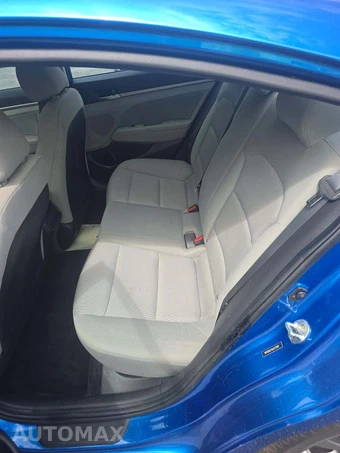 2018 Hyundai Elantra SEL Sedan - miniatura 13