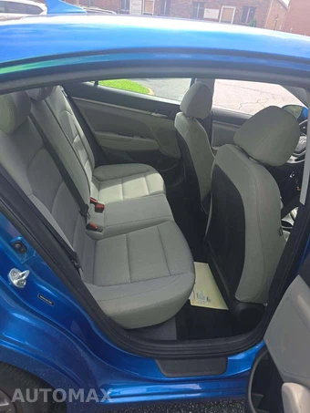 2018 Hyundai Elantra SEL Sedan - miniatura 16