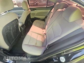 2018 Hyundai Elantra SEL Sedan – miniatura 13