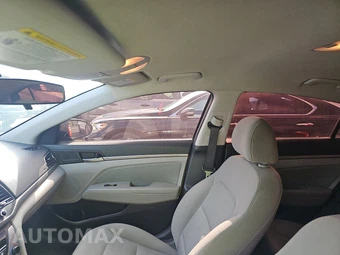 2018 Hyundai Elantra SEL Sedan – miniatura 18