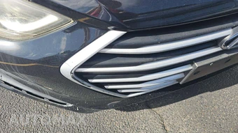 2018 Hyundai Elantra SEL Sedan – miniatura 32
