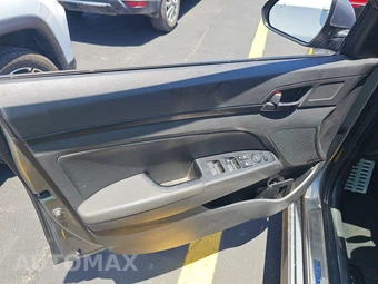2018 Hyundai Elantra Sport Sedan - miniatura 9