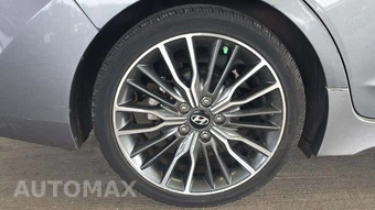 2018 Hyundai Elantra Sport Sedan - miniatura 32