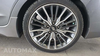 2018 Hyundai Elantra Sport Sedan - miniatura 34