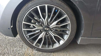 2018 Hyundai Elantra Sport Sedan - miniatura 50
