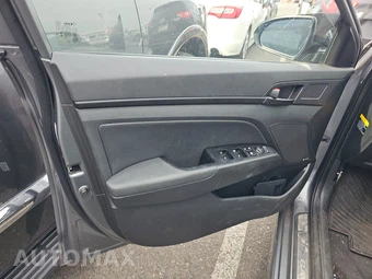 2018 Hyundai Elantra Sport Sedan - miniatura 9