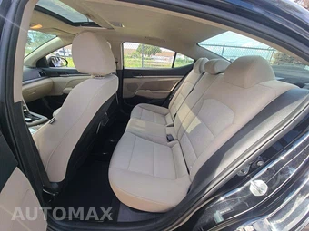 2018 Hyundai Elantra Value Edition Sedan - miniatura 13