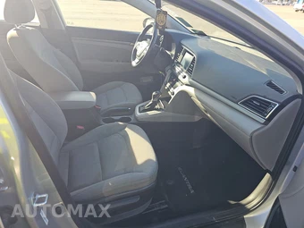 2018 Hyundai Elantra Value Edition Sedan - miniatura 8