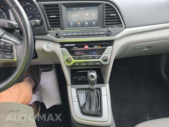 2018 Hyundai Elantra Value Edition Sedan – miniatura 7