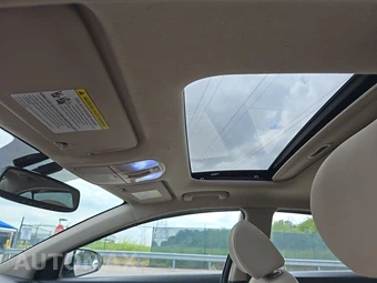 2018 Hyundai Elantra Value Edition Sedan - miniatura 17
