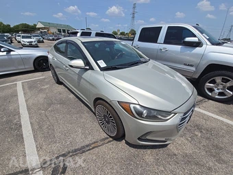 2018 Hyundai Elantra Value Edition Sedan - miniatura 3
