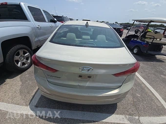 2018 Hyundai Elantra Value Edition Sedan - miniatura 5