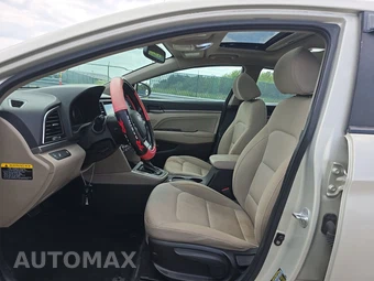 2018 Hyundai Elantra Value Edition Sedan - miniatura 7