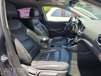2018 Hyundai Ioniq Hybrid Limited - miniatura 18