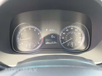 2018 Hyundai Kona SEL - miniatura 9