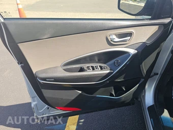 2018 Hyundai Santa Fe SE – miniatura 9