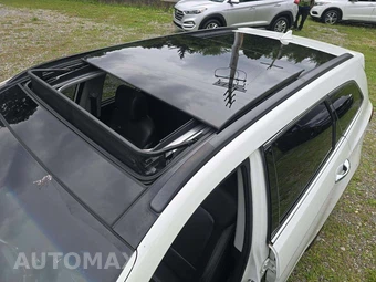 2018 Hyundai Santa Fe SE Ultimate – miniatura 9