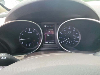 2018 Hyundai Santa Fe Sport 2.0T Ultimate - miniatura 9