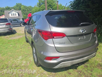 2018 Hyundai Santa Fe Sport - miniatura 2