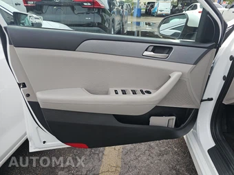 2018 Hyundai Sonata SE - miniatura 9
