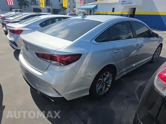 2018 Hyundai Sonata SE – miniatura 4