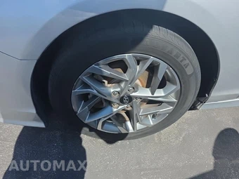 2018 Hyundai Sonata SE – miniatura 8