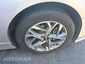 2018 Hyundai Sonata SE – miniatura 9