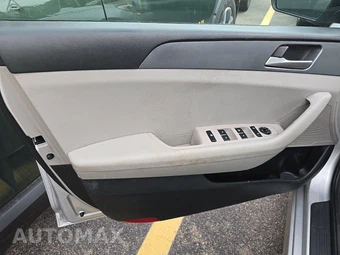 2018 Hyundai Sonata SE – miniatura 9