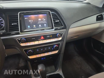 2018 Hyundai Sonata SE - miniatura 11