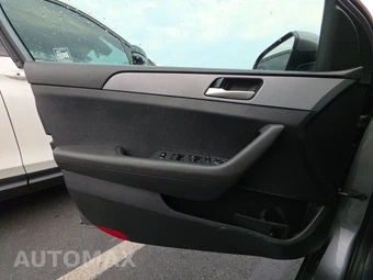 2018 Hyundai Sonata SE - miniatura 9