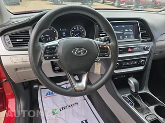 2018 Hyundai Sonata SE – miniatura 14