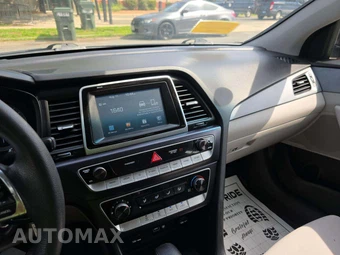 2018 Hyundai Sonata SE - miniatura 10