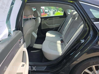 2018 Hyundai Sonata SE - miniatura 13