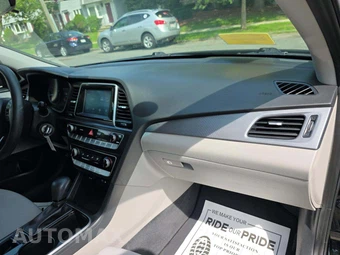 2018 Hyundai Sonata SE - miniatura 19