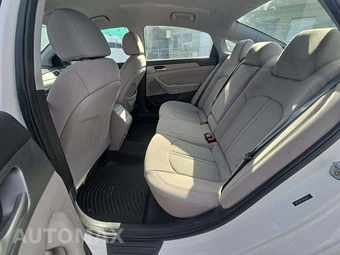 2018 Hyundai Sonata SEL – miniatura 9