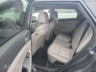 2018 Hyundai Tucson SE – miniatura 13