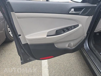 2018 Hyundai Tucson SE – miniatura 9
