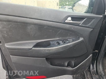 2018 Hyundai Tucson SE – miniatura 9