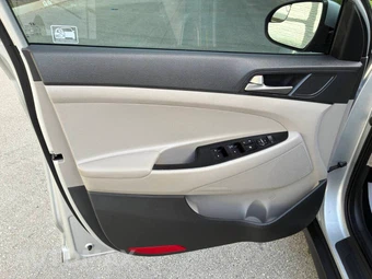 2018 Hyundai Tucson SE - miniatura 11