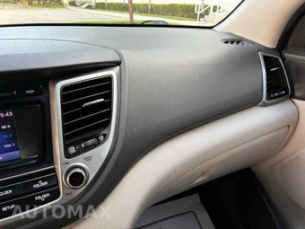 2018 Hyundai Tucson SE - miniatura 18